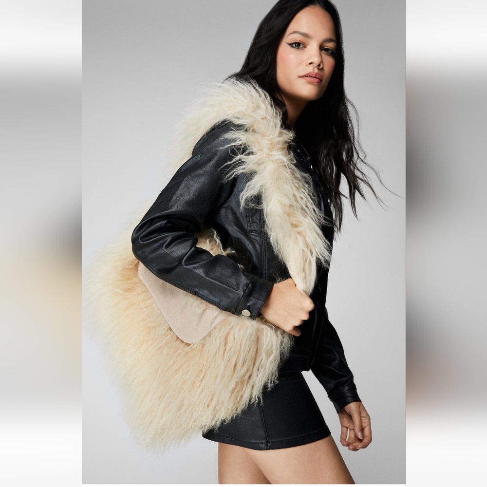 Mongolian fur bag/ LOOKING FOR OFFERS
